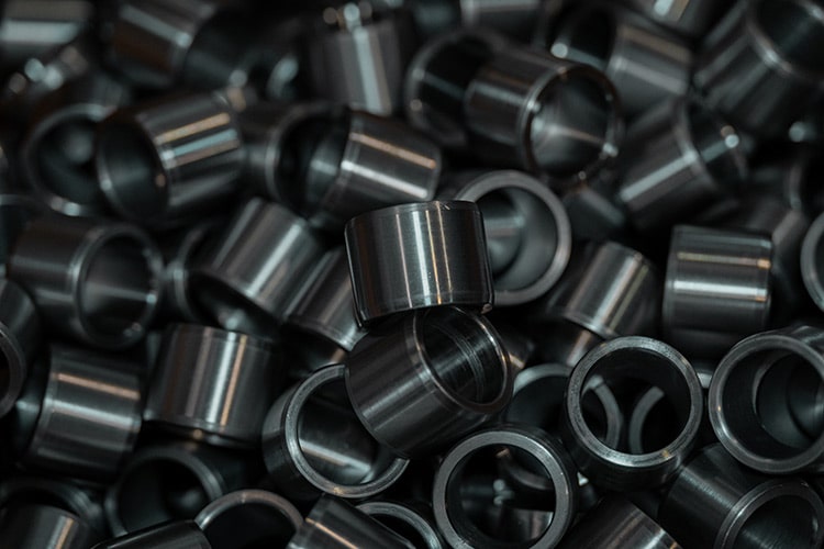 Valvole-dischi-e-pistoni-per-oleodinamica